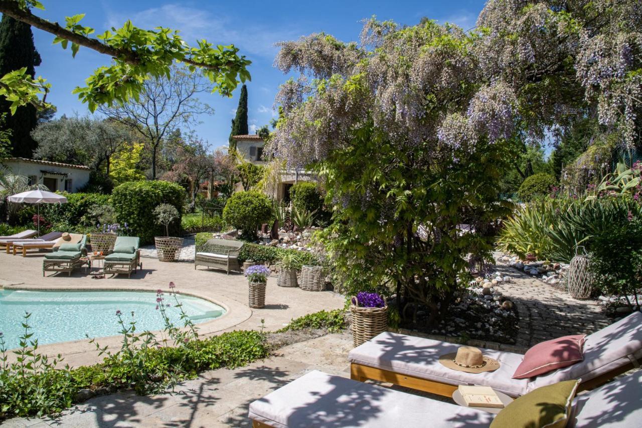 Hotel Les Messugues Saint-Paul-de-Vence Exterior foto