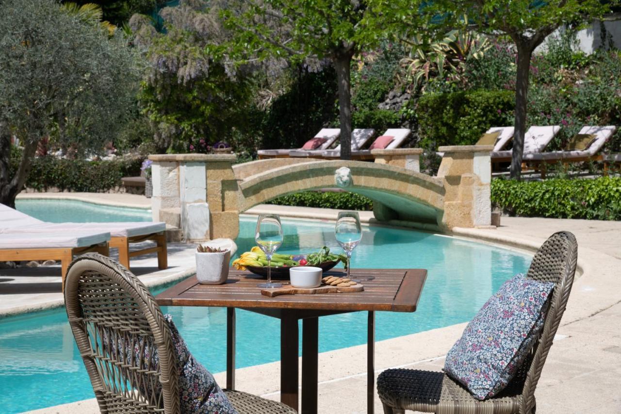 Hotel Les Messugues Saint-Paul-de-Vence Exterior foto