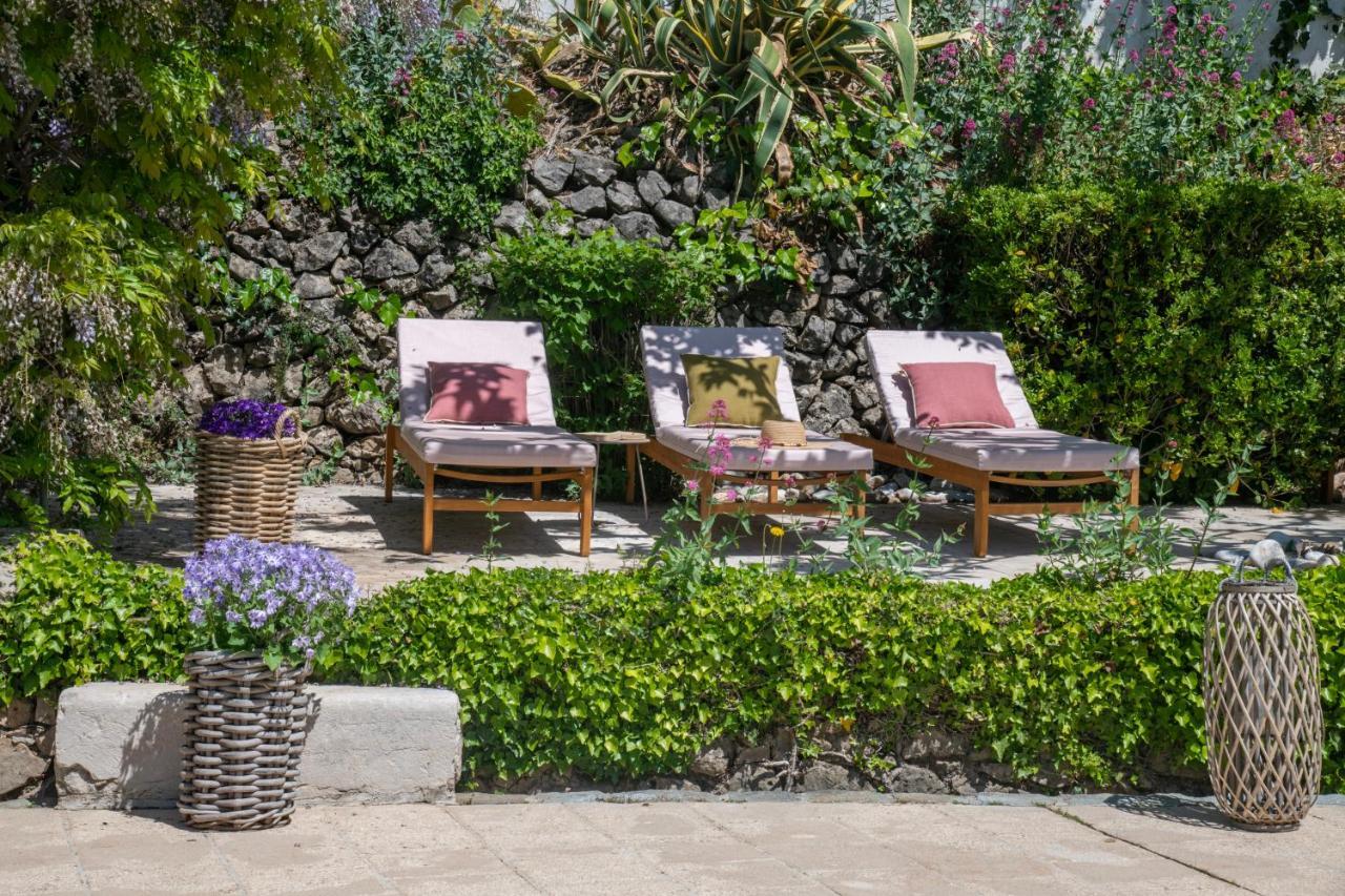 Hotel Les Messugues Saint-Paul-de-Vence Exterior foto