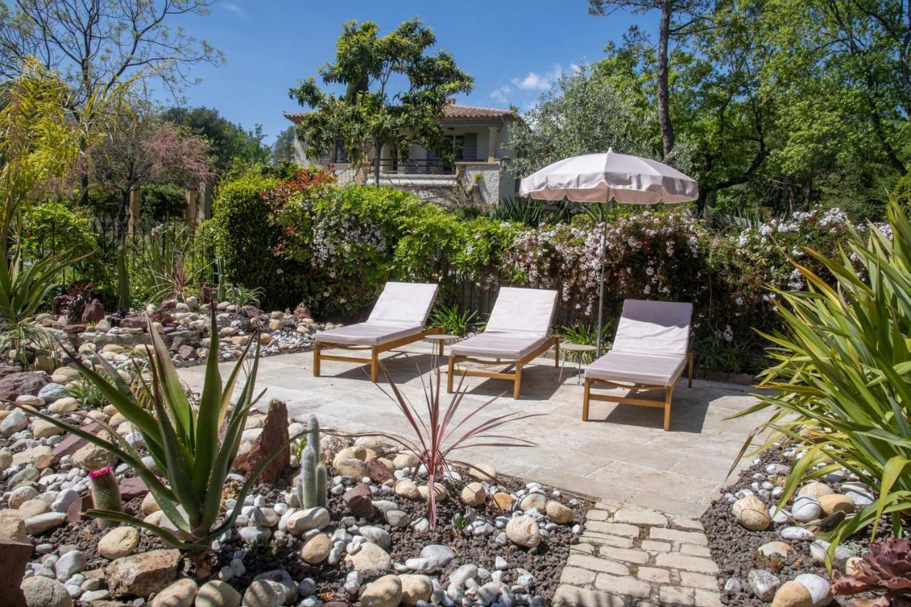 Hotel Les Messugues Saint-Paul-de-Vence Exterior foto