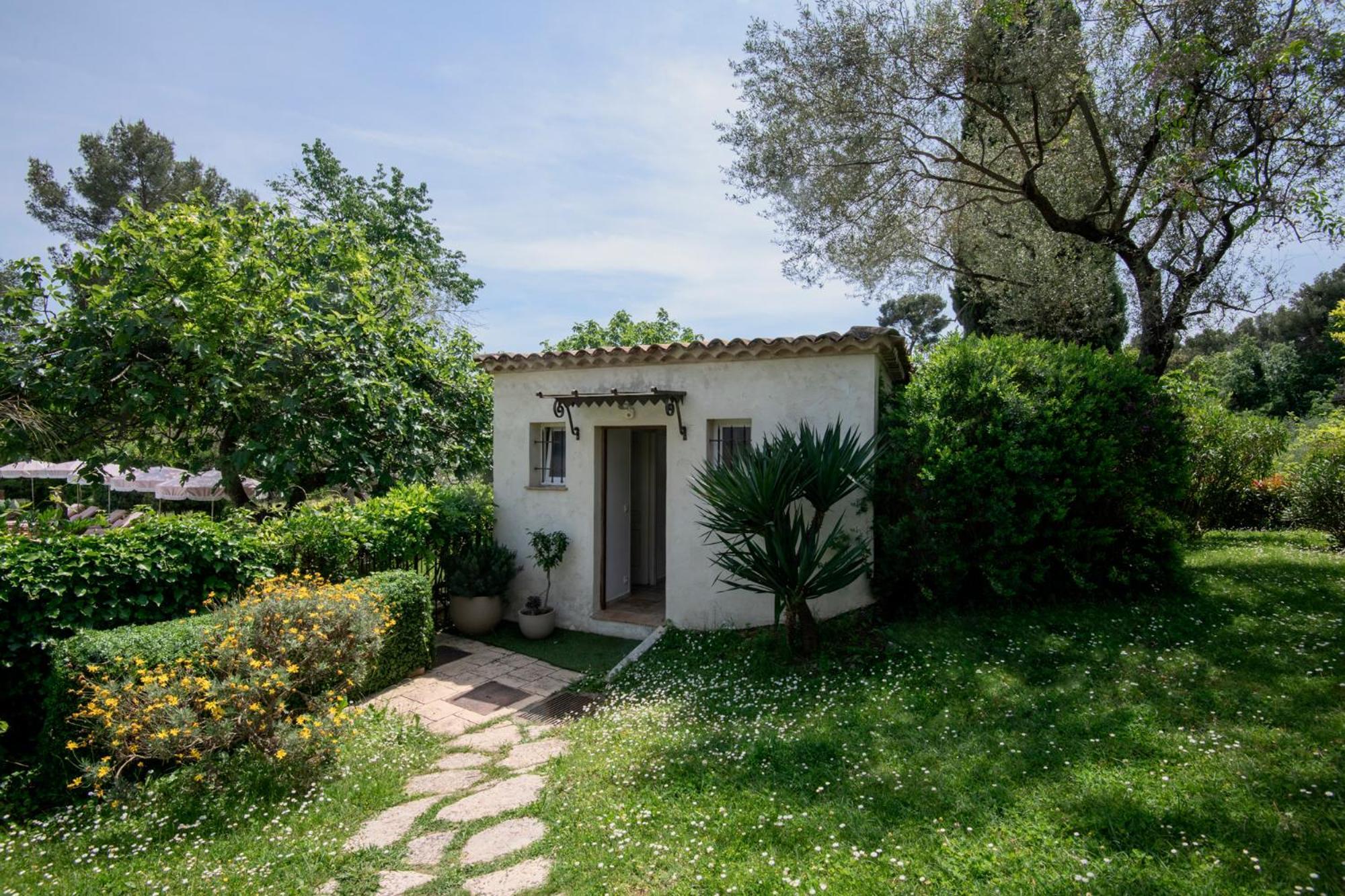 Hotel Les Messugues Saint-Paul-de-Vence Exterior foto